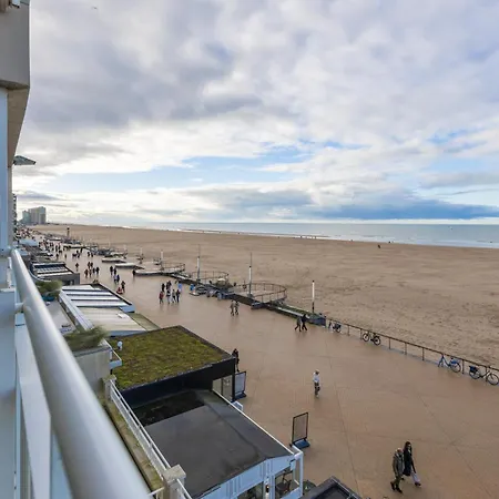 Apartment Lecomte - The Shoreline Beachview 106