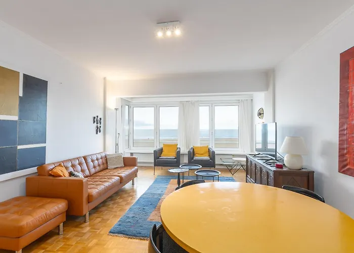 Lecomte - The Shoreline Beachview 106 公寓