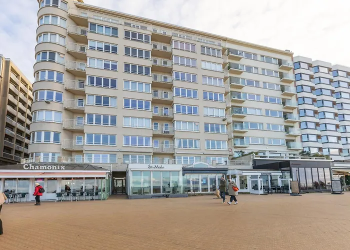 Lecomte - The Shoreline Beachview 106 * 奥斯滕德