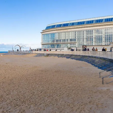 Lecomte - The Shoreline Beachview 106 شقة *